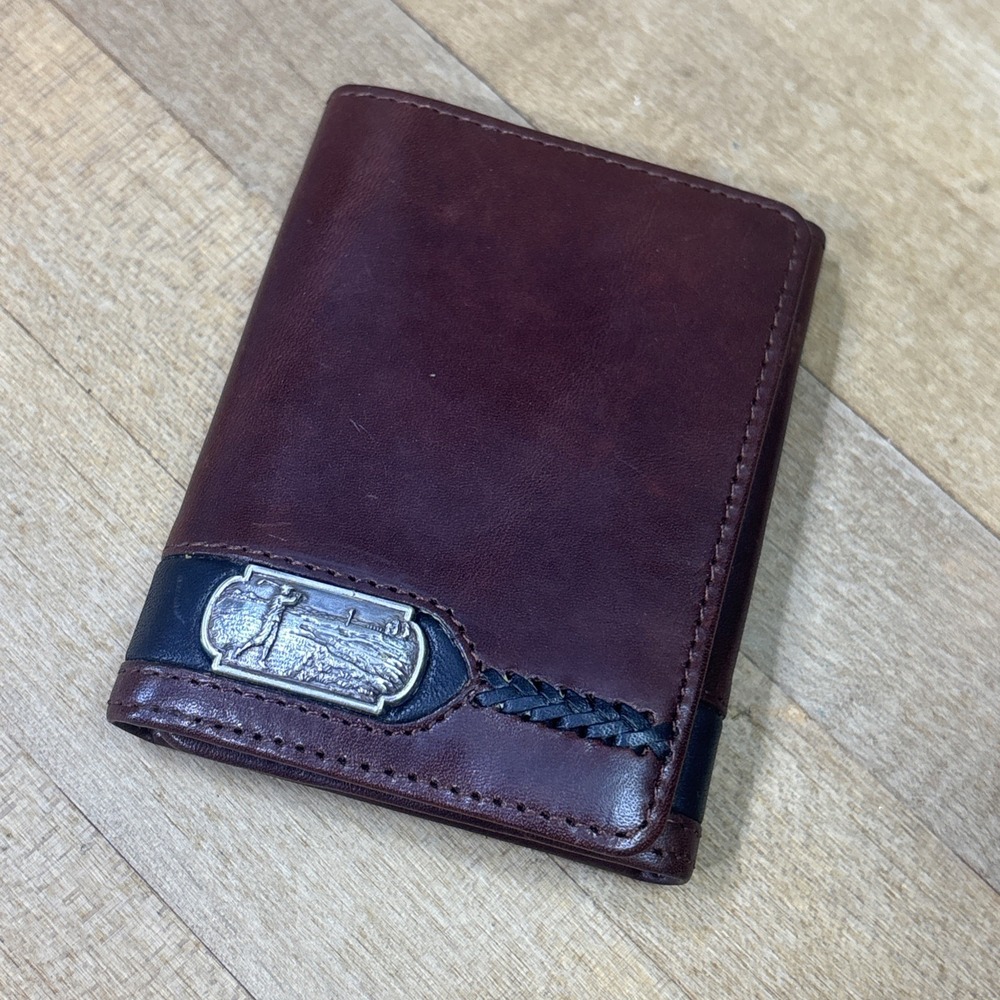 Brighton Men's Brown Leather Trifold Wallet Silver Golfer Golf Emblem Vintage